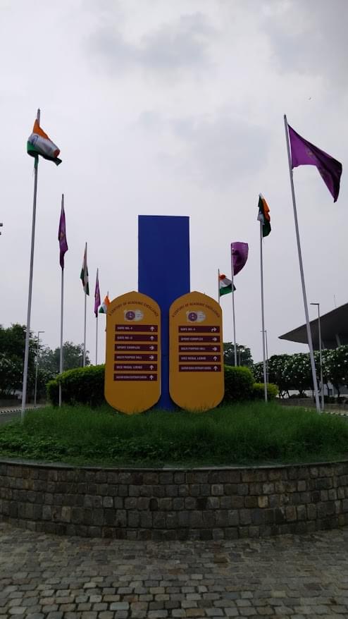 Delhi School of Economics, University of Delhi Campus Photos photo 15